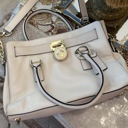 Michael Kor Hamilton Medium Purse