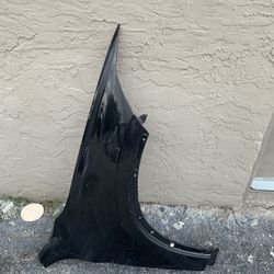 BMW X1 F48 OEM RIGHT FENDER ‘2017 AND UP