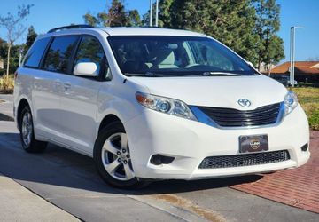2014 Toyota Sienna