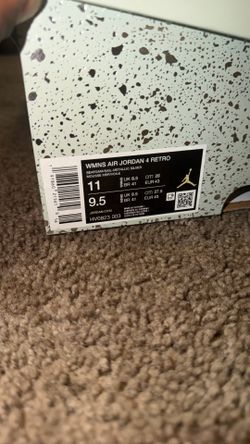 Jordan’s 4 seaform women’s 11 men’s 9.5