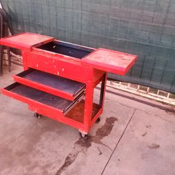 Carrito Para Mecanica usado No Tiene Llave   esde 2 cajones mas el patio Dea rriva