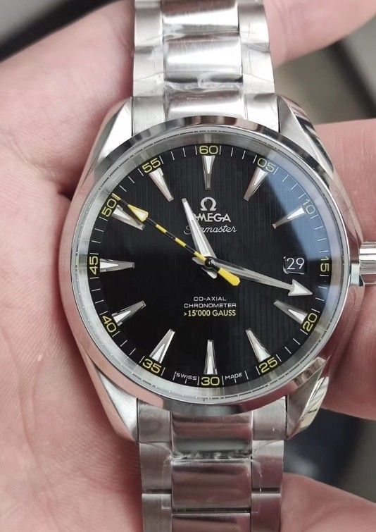 Men's mechanical watch, 41mm, Big Yellow Bee, brand new steel bracelet with box