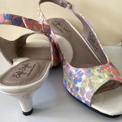 Soft Style Womens Shoes, Multi Color, Size 61/2 Wide