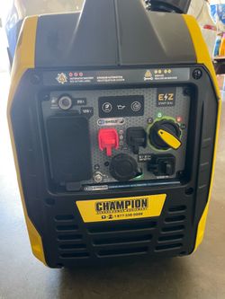 Champion Power Equipment 2500-Watt Dual Fuel Portable Inverter Generator with Quiet Technology and CO Shield