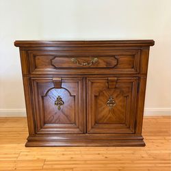 Vintage 1960’s Thomasville Flip Top Server Buffet Italian Provincial Neoclassical Collection