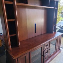 Nice Entertainment Center