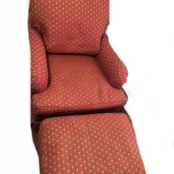Lounge chair with ottoman