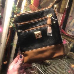 Stone Mountain Bonded Leather Purse