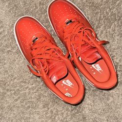 Red Nike Air Force’s 