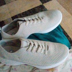 Sport By Skechers With Memory Foam Sz 10