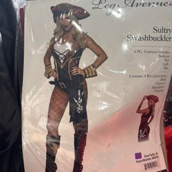 Sultry Swashbuckler Pirate Halloween Costumes 