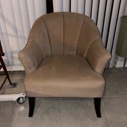 Beige Barrel-shaped Chair