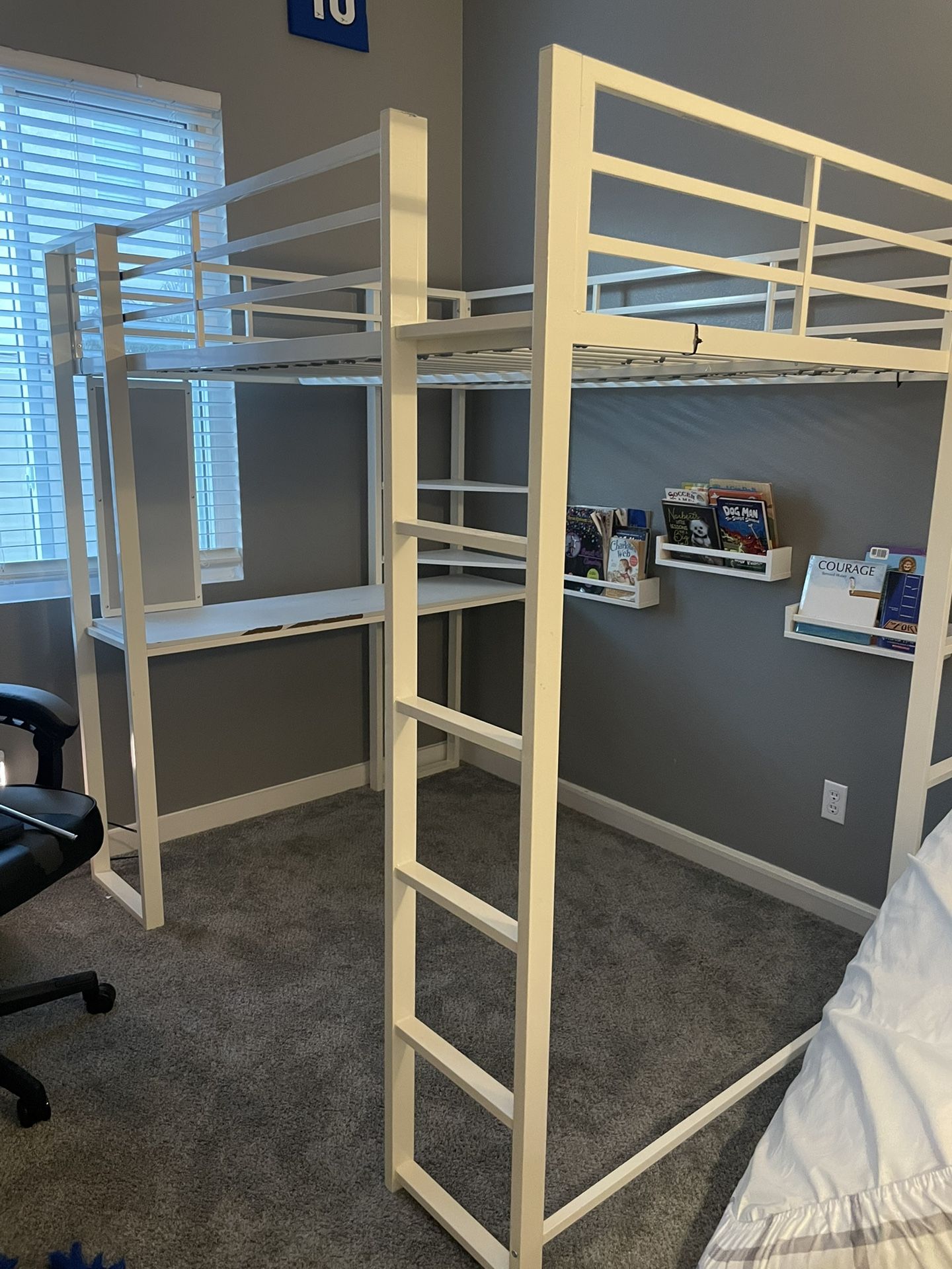 Full Size metal Bed frame