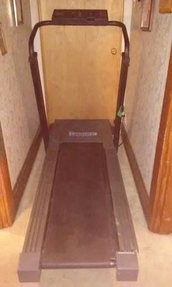 Weslo Cadence 955 treadmill for Sale in Lebanon OH OfferUp
