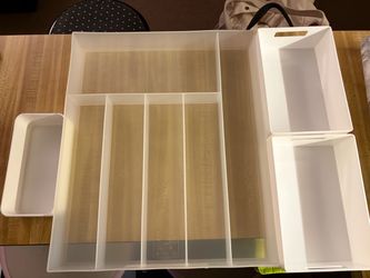 Plastic Drawer Organizer with Dividers