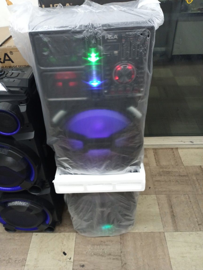 Brand New Double 15s 20000 Watt Speaker Has Bluetooth Fm Am Great Sound Base Very Very Loud And Only For 320 Brand New Speaker In The Box