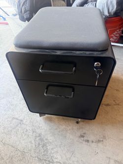 2-Drawer Mobile File Cabinet with Cushion Top