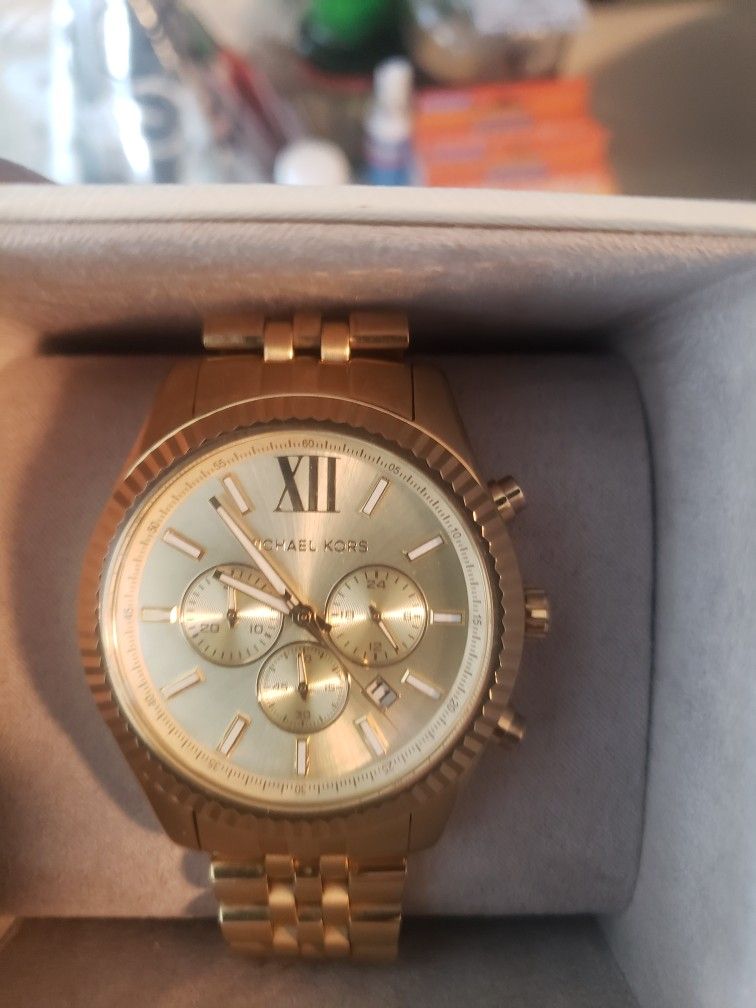 Michael Kors Gold Watch 