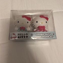 Hello Kitty Christmas Ceramic Salt & Pepper Shakers
