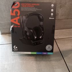 Logitech Astro A50 Lightspeed  Headphones And Bases