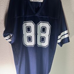 Dallas Cowboy's NFL Jersey 88 Bryant Size XL