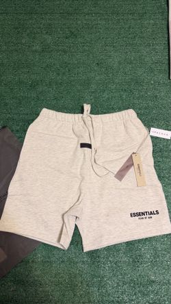 Short y hoddies essentials ( todos los sizes disponibles)
