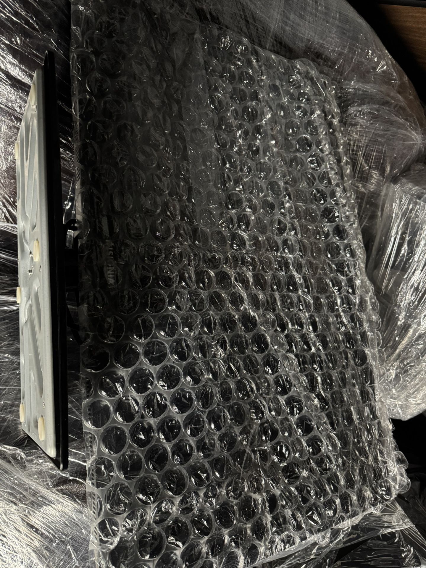 Insignia 35 inch Stand TV