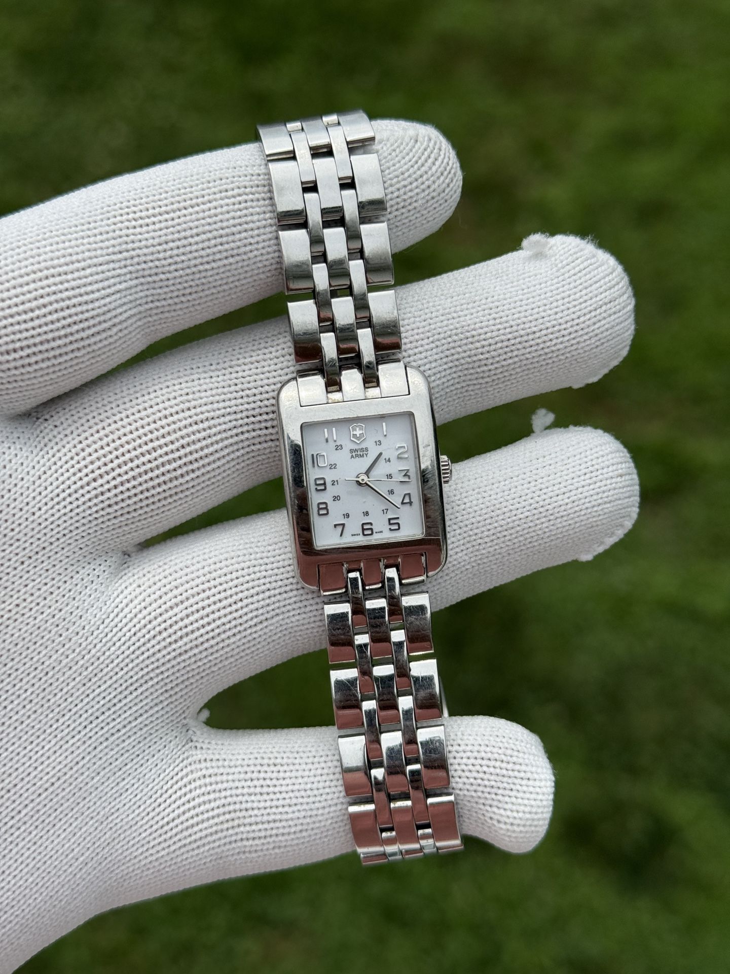 Victorinox Swiss Army Women's Alliance Stainless Steel Bracelet Watch