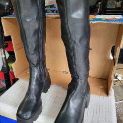 Women's Boots Size 11