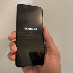 UNLOCKED SAMSUNG GALAXY S20 FE / LOW PRICES 