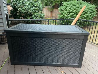 320 gallon deck storage box
