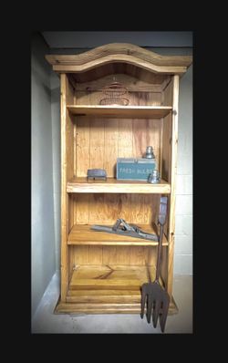Country Pine Hutch