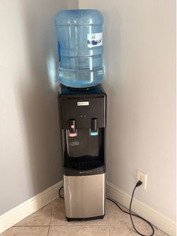 Igloo Water Despinser