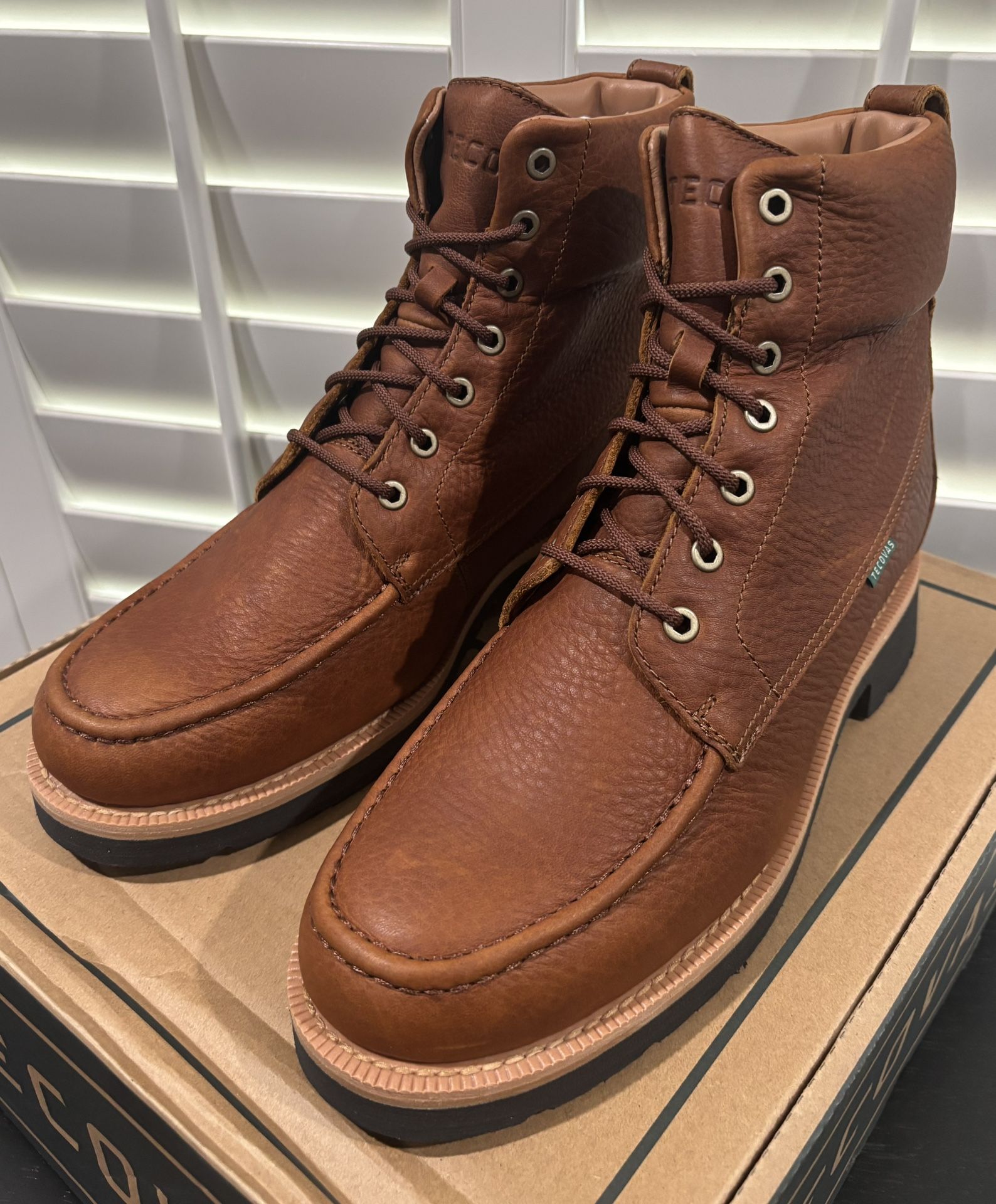 NEW Tecovas The Rugged Moc Saddle WP Cowhide Leather Lace Up Boots (Men’s Size 11)- $150