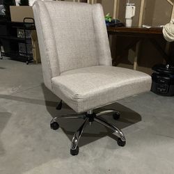 Fabric swivel chair