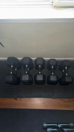 WF Athletic Dumbbells 30-50lbs (Used)