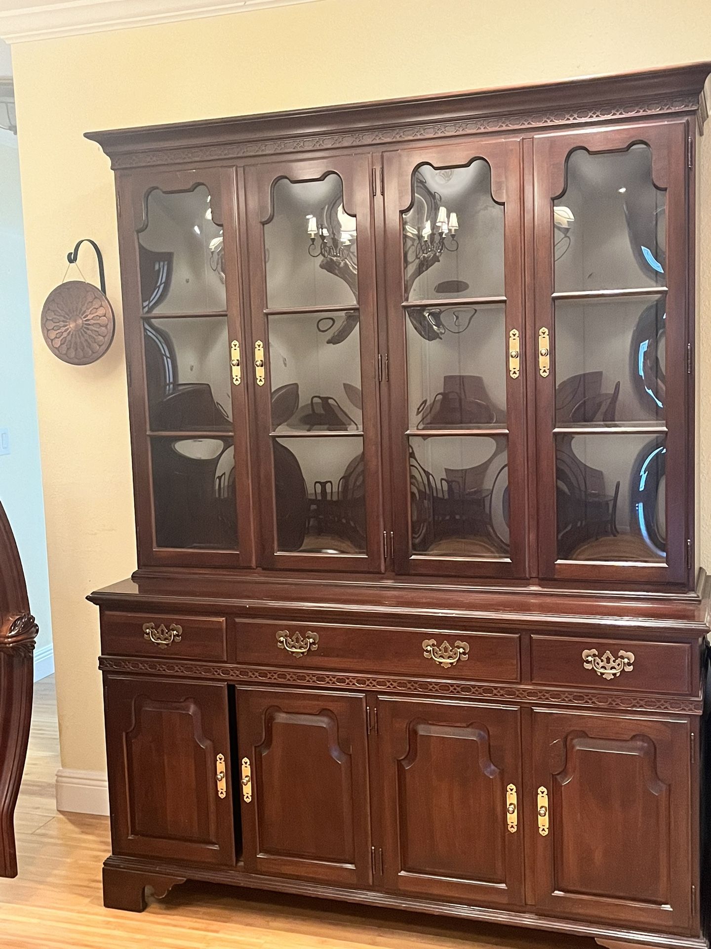 China Hutch