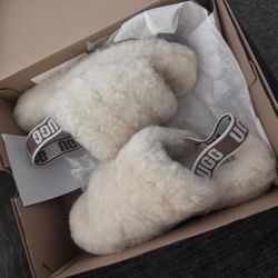 Ugg Fluff Yeah Slides