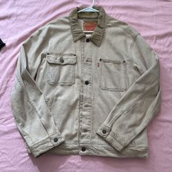 Levi’s Jean jacket Beige L