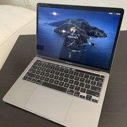 MacBook Pro Excellent Condition 