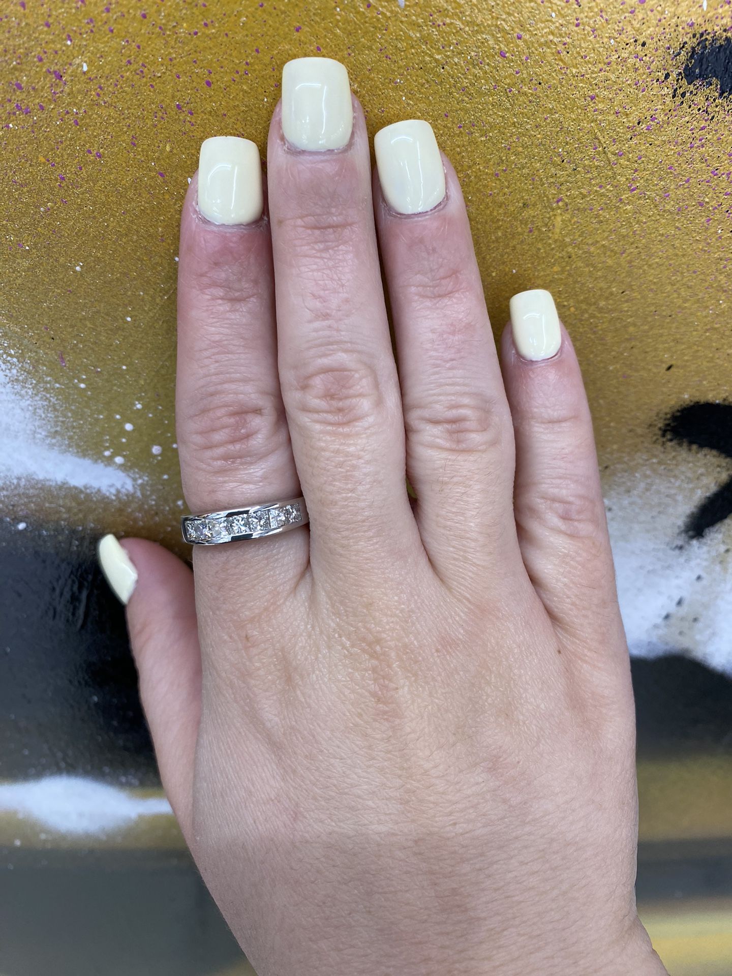 14k PRINCES CUT INVISIBLE RING