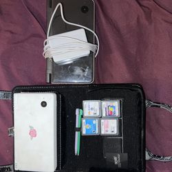 Nintendo DSI & DSI XL With Charger 
