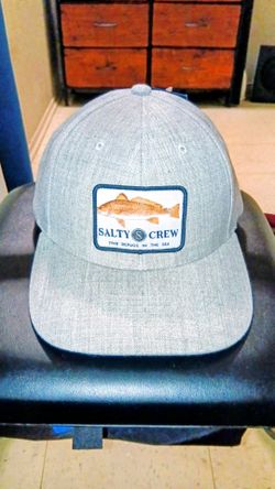 Salty Crew Snap Back Cap (Lite Grey) New Item Asking $20 Firm on Price