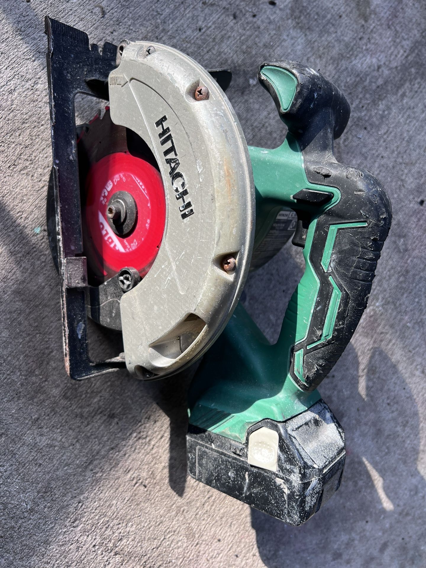 CIRCULAR SAW
