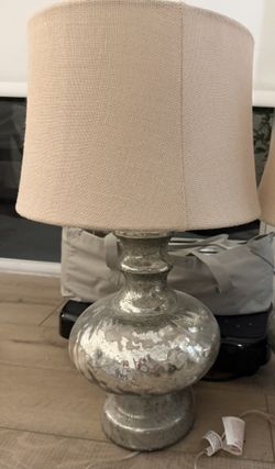 2 Pottery Barn Lamp With Shade