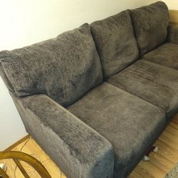 $200 Soft Cloth Couch