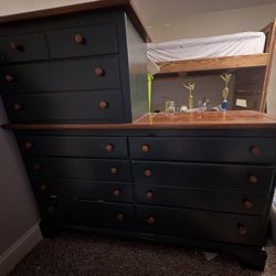 8 Drawer Dresser With Mirror