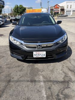 Black Honda Civic 2017