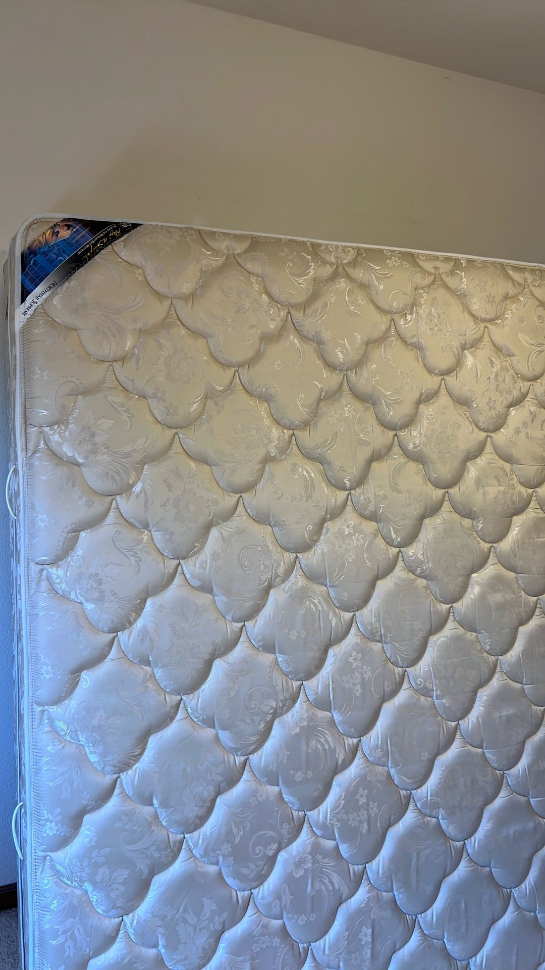 Serta Queen Mattress And Box Spring
