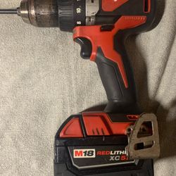 Milwaukee Brushless Drill With A With A M18 Xc5.0 Battery
